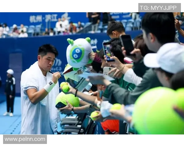 杭州网球队逆袭之路:从默默无闻到冠军荣耀的奋斗历程 杭州网球队逆袭之路:从默默无闻到冠军荣耀的奋斗历程